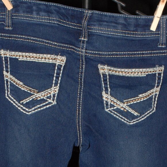 Faded Glory Dark Blue Jeans Size 12 Girls Flared Bottoms Stitched Pocket Design - Picture 4 of 7